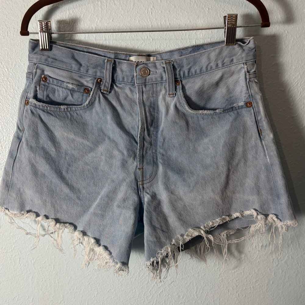 AGOLDE Light Wash High Rise Frayed Raw Hem Denim Shorts 27 Blue Beach Summer